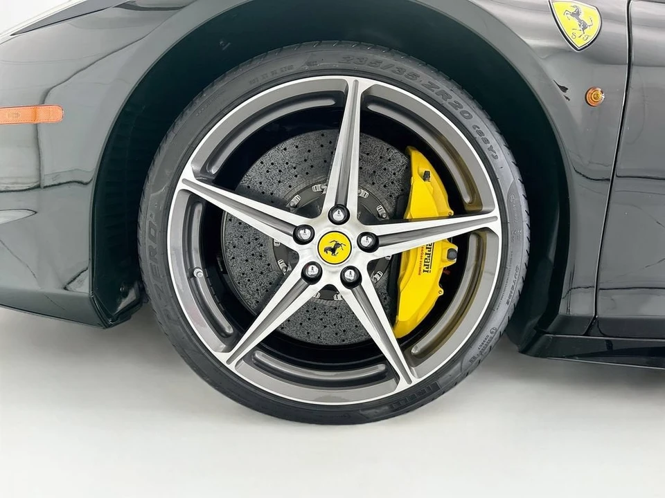 2014 Ferrari 458 Italia - Image 24 of 29