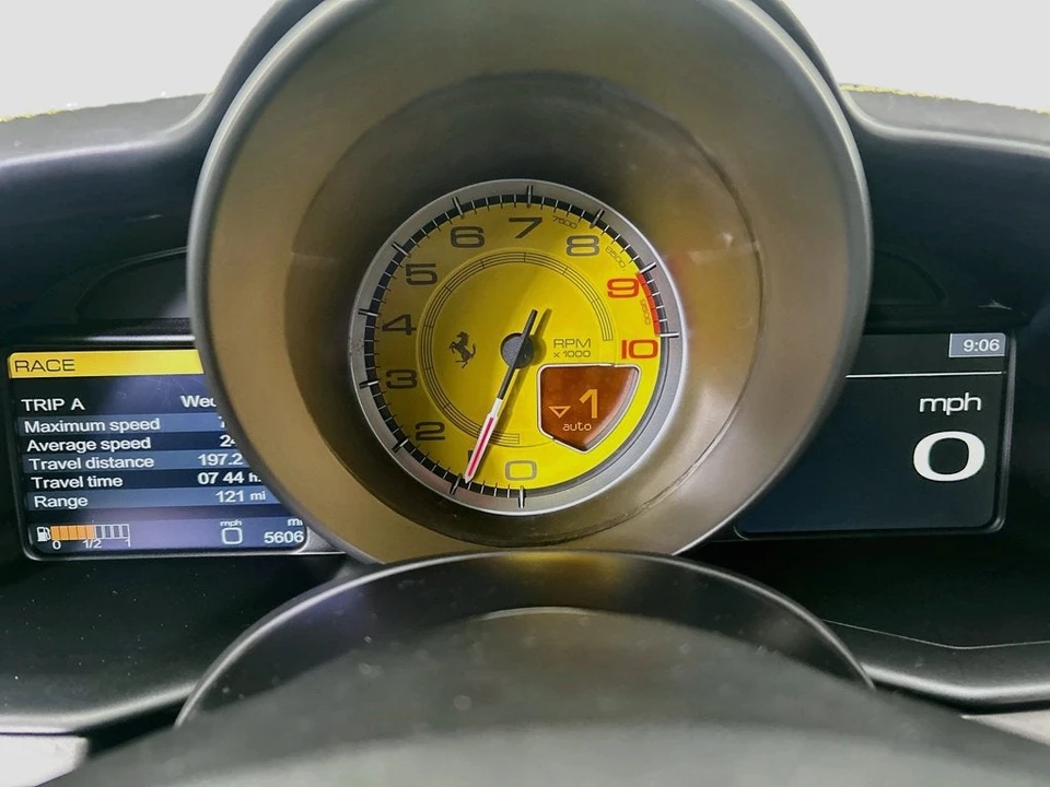 2014 Ferrari 458 Italia - Image 28 of 29