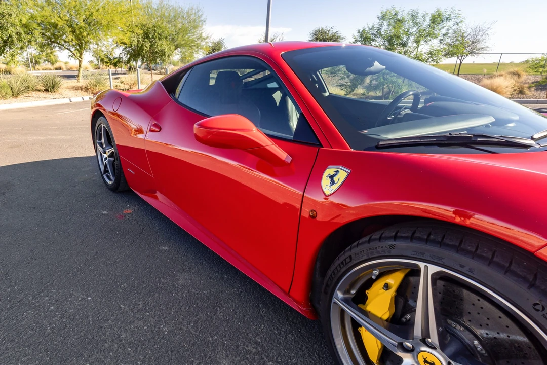 2014 Ferrari 458 Italia - Image 10 of 31