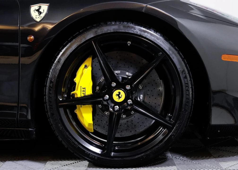 2014 Ferrari 458 Italia - Image 7 of 31