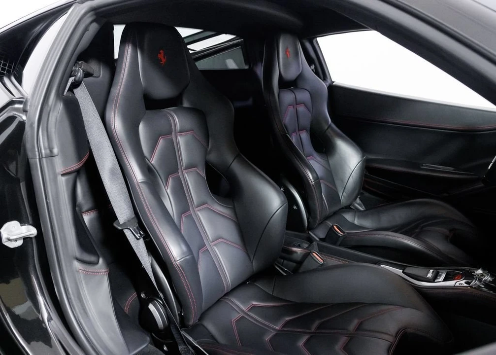 2014 Ferrari 458 Italia - Image 18 of 31