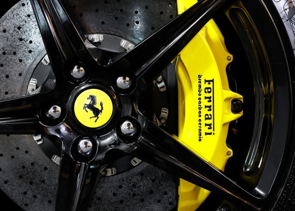 2014 Ferrari 458 Italia - Image 28 of 31