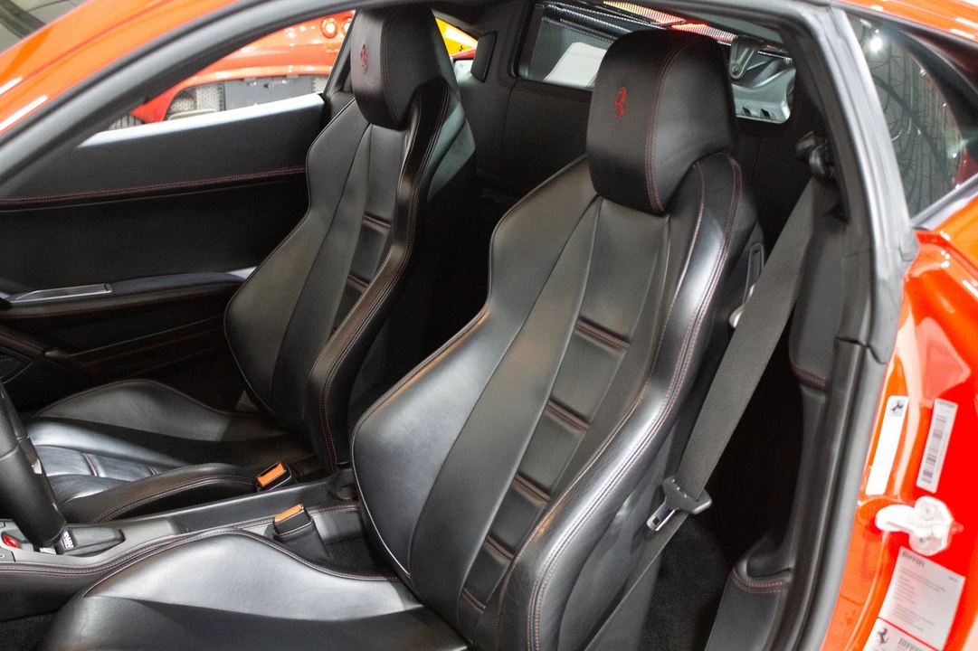 2014 Ferrari 458 Italia - Image 4 of 31