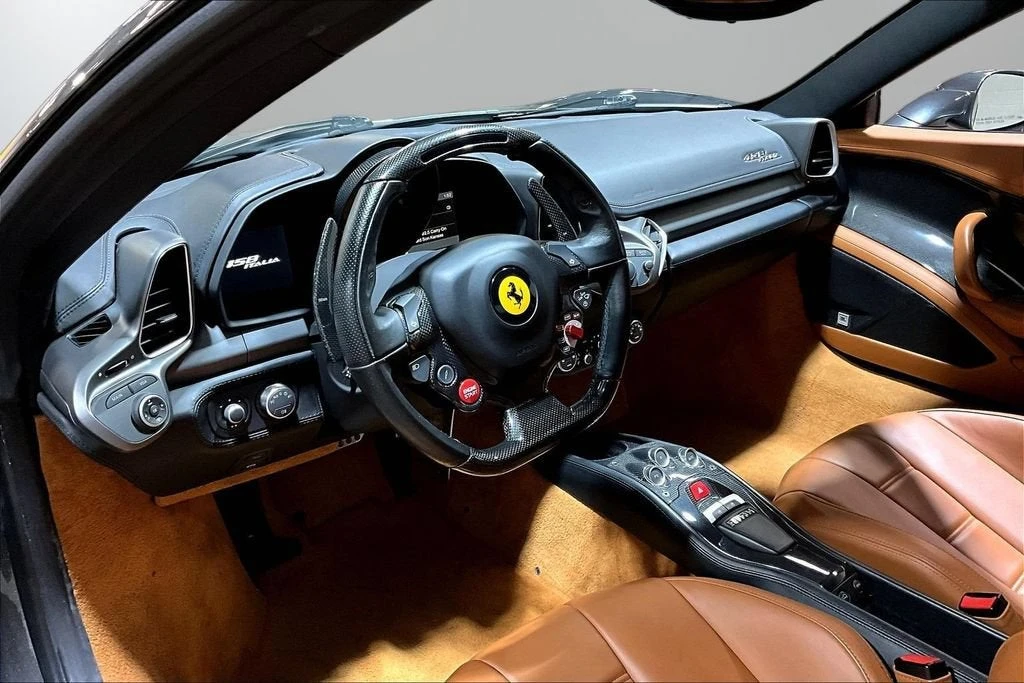 2014 Ferrari 458 Italia - Image 15 of 30