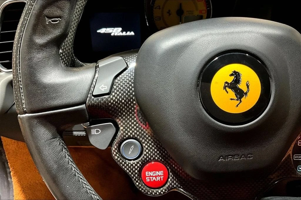 2014 Ferrari 458 Italia - Image 11 of 30
