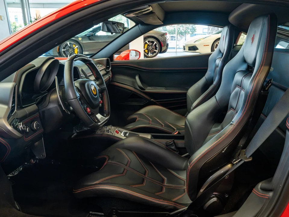 2014 Ferrari 458 Italia - Image 10 of 25