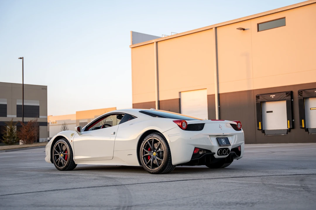 2014 Ferrari 458 Italia - Image 8 of 31