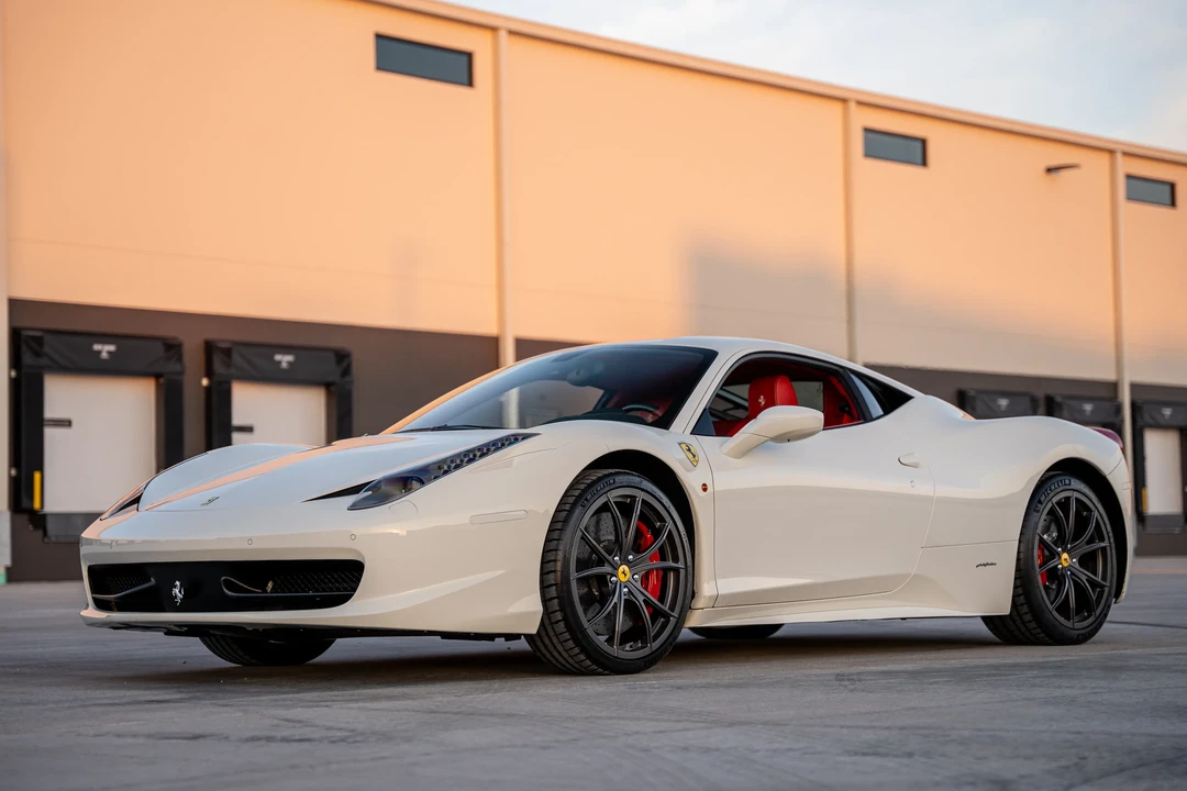 2014 Ferrari 458 Italia - Image 7 of 31
