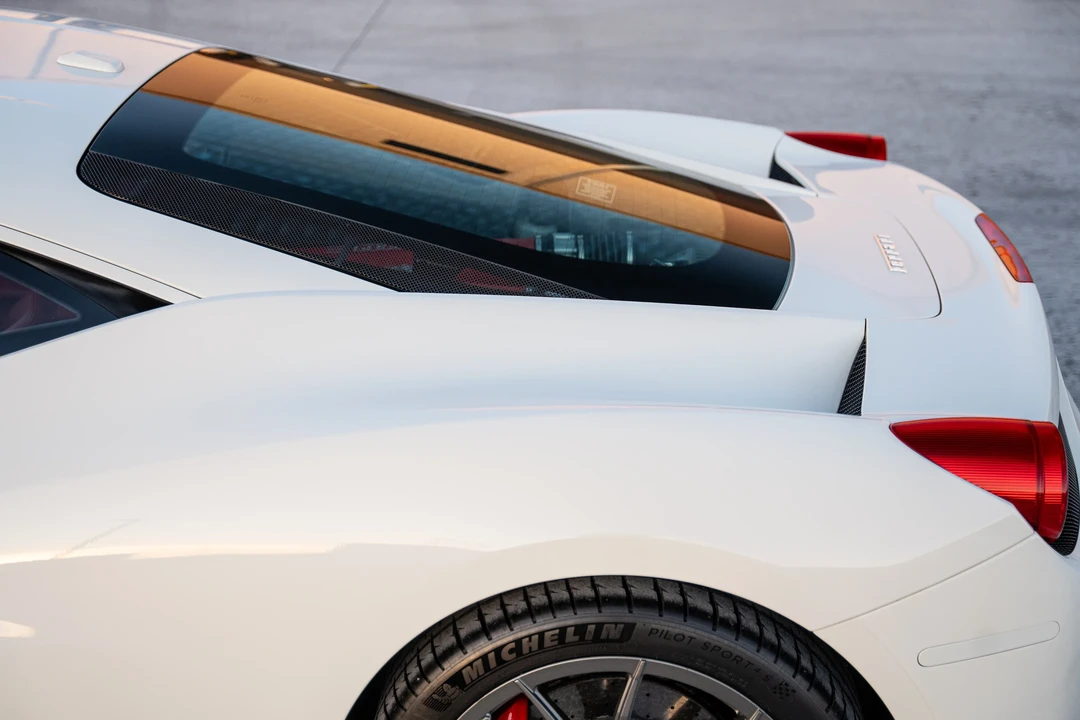 2014 Ferrari 458 Italia - Image 26 of 31