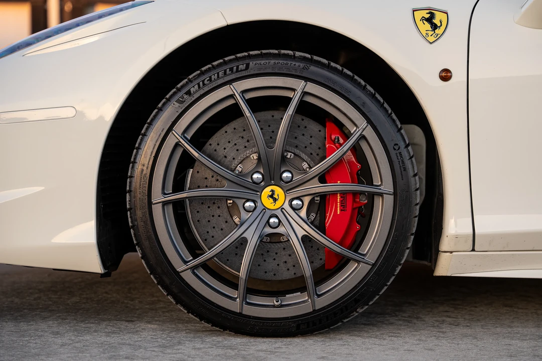 2014 Ferrari 458 Italia - Image 18 of 31