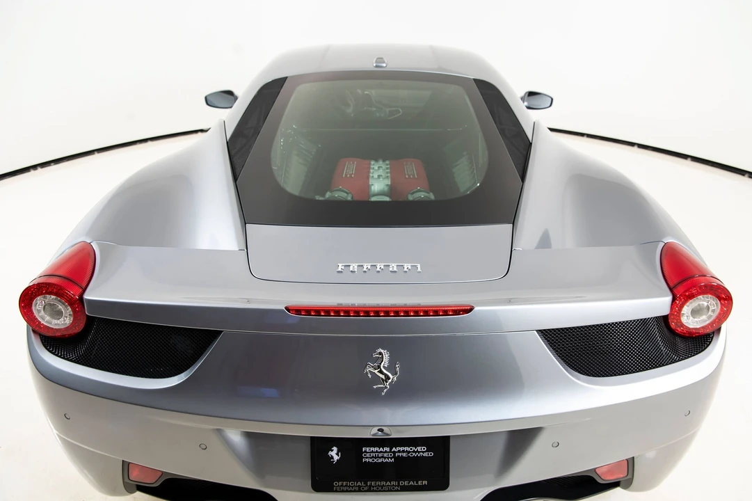 2014 Ferrari 458 Italia - Image 25 of 31