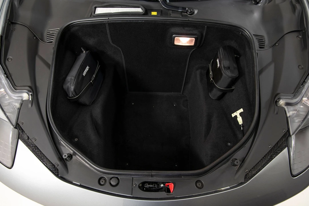 2014 Ferrari 458 Italia - Image 31 of 31