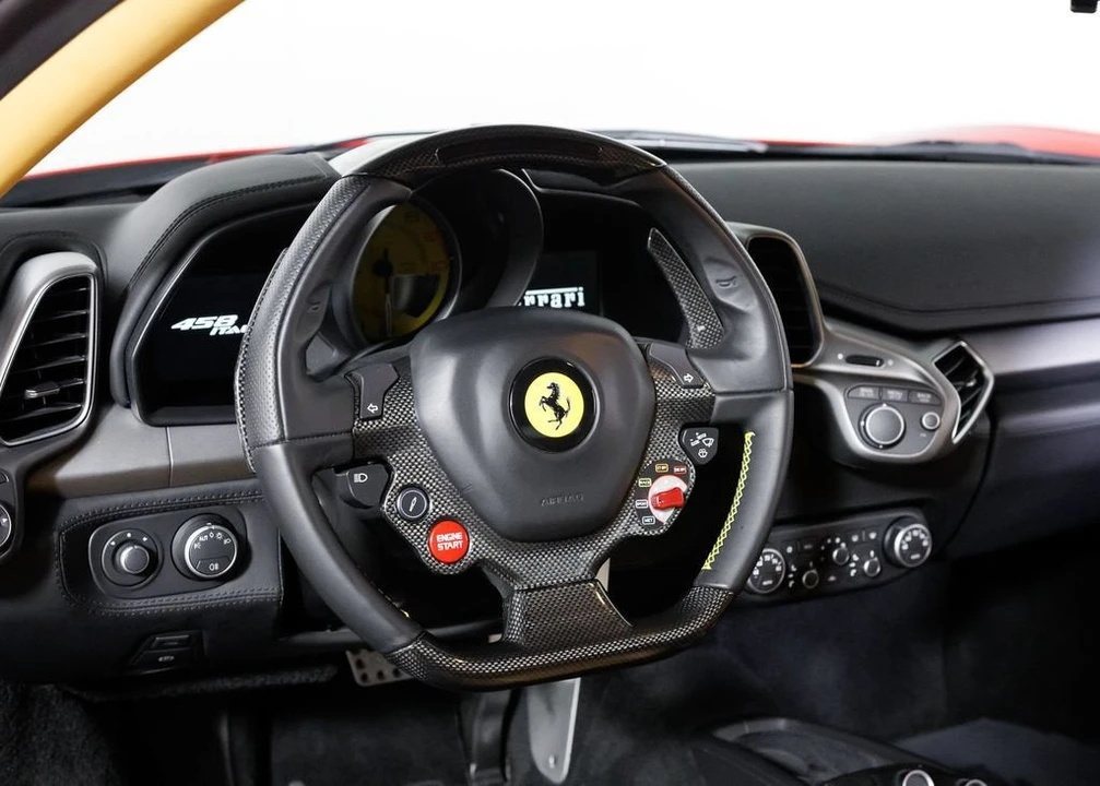 2014 Ferrari 458 Italia - Image 15 of 31