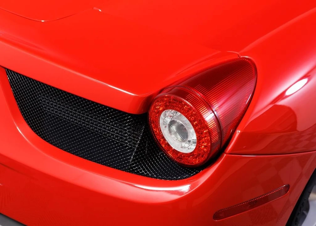 2014 Ferrari 458 Italia - Image 28 of 31