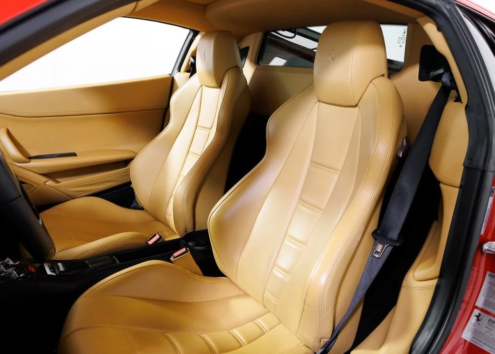 2014 Ferrari 458 Italia - Image 16 of 31