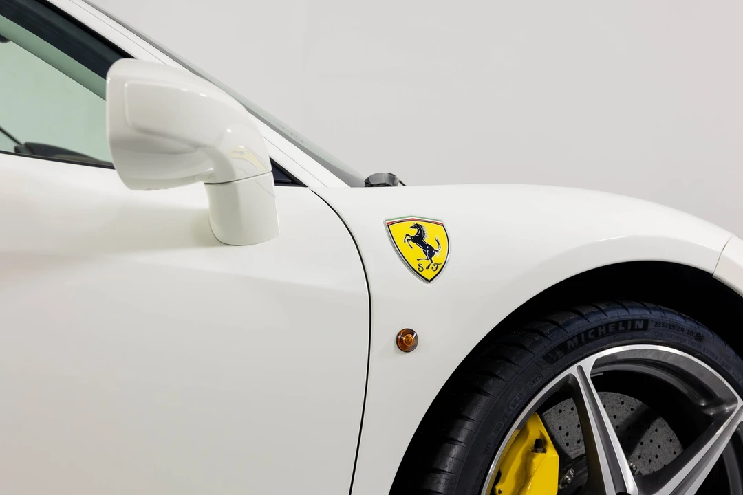 2014 Ferrari 458 Italia - Image 15 of 21