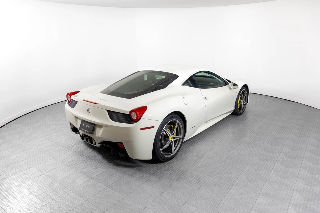 2014 Ferrari 458 Italia - Image 2 of 21