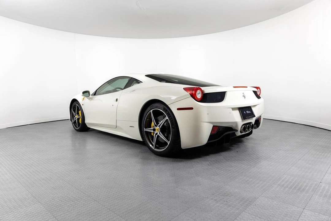 2014 Ferrari 458 Italia - Image 7 of 21
