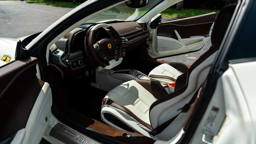 2014 Ferrari 458 Italia - Image 13 of 24