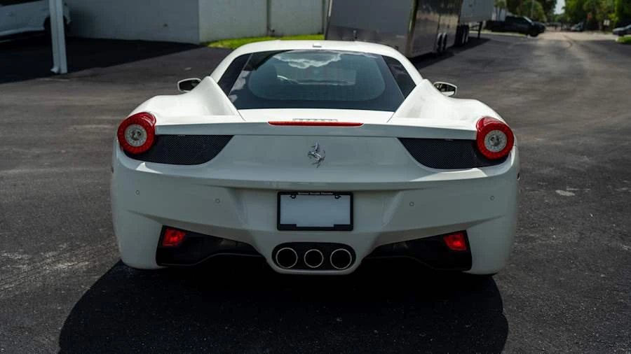 2014 Ferrari 458 Italia - Image 5 of 24