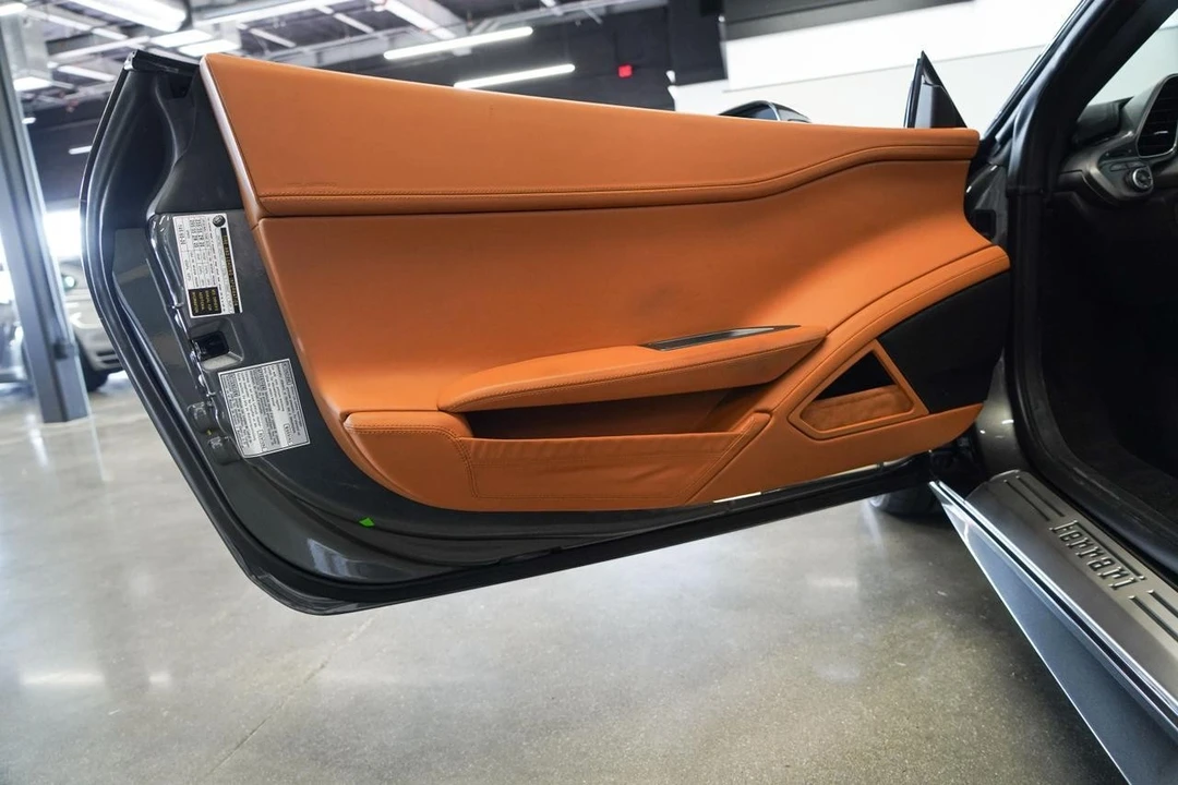 2014 Ferrari 458 Italia - Image 18 of 21
