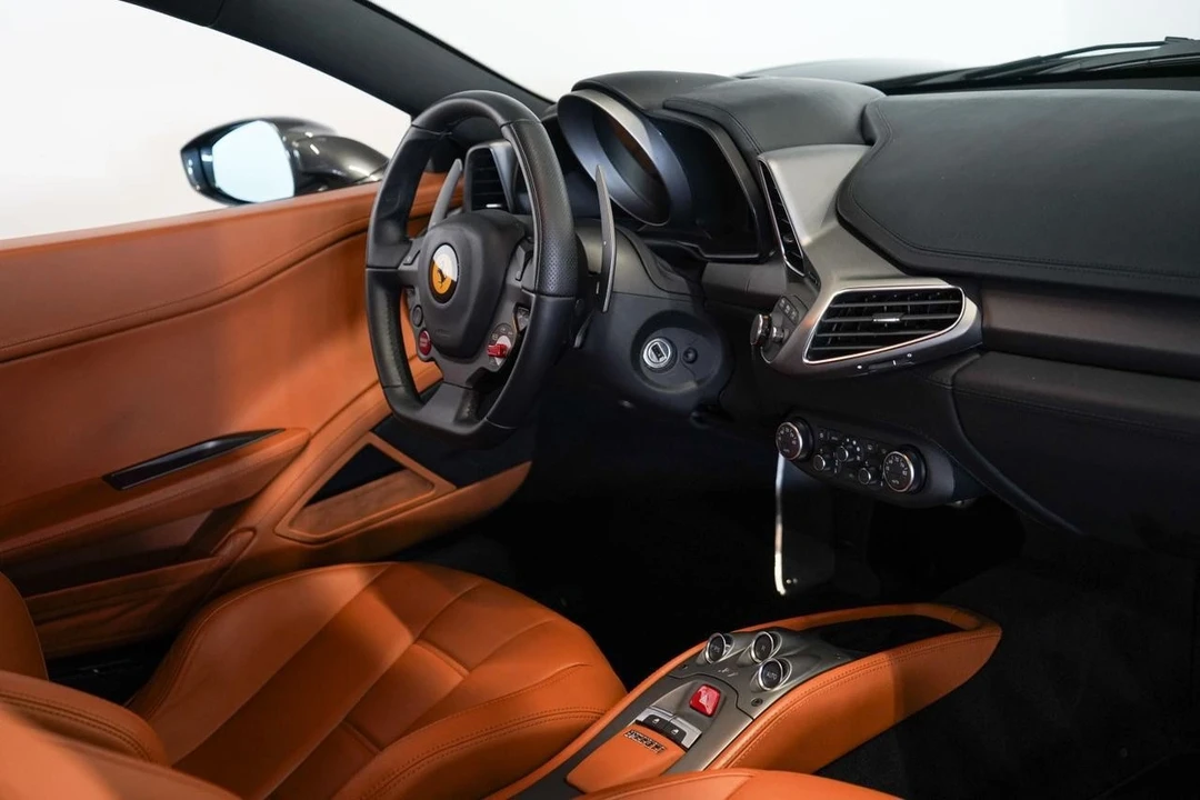 2014 Ferrari 458 Italia - Image 17 of 21
