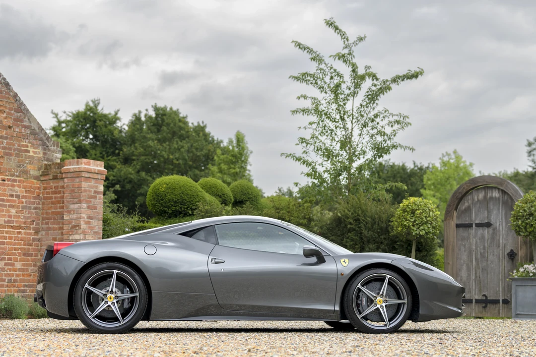 2014 Ferrari 458 Italia - Image 4 of 31
