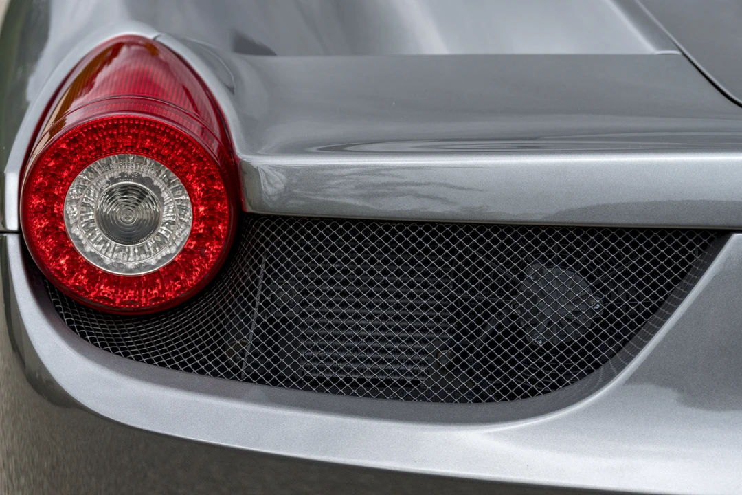 2014 Ferrari 458 Italia - Image 28 of 31
