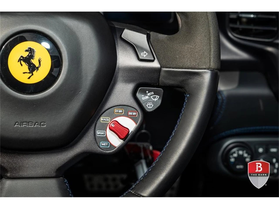 2014 Ferrari 458 Speciale Aperta - Image 30 of 31