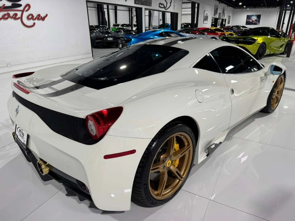 2014 Ferrari 458 Speciale - Image 7 of 12