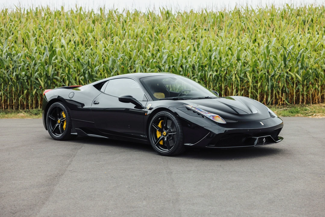 2014 Ferrari 458 Speciale - Image 6 of 31