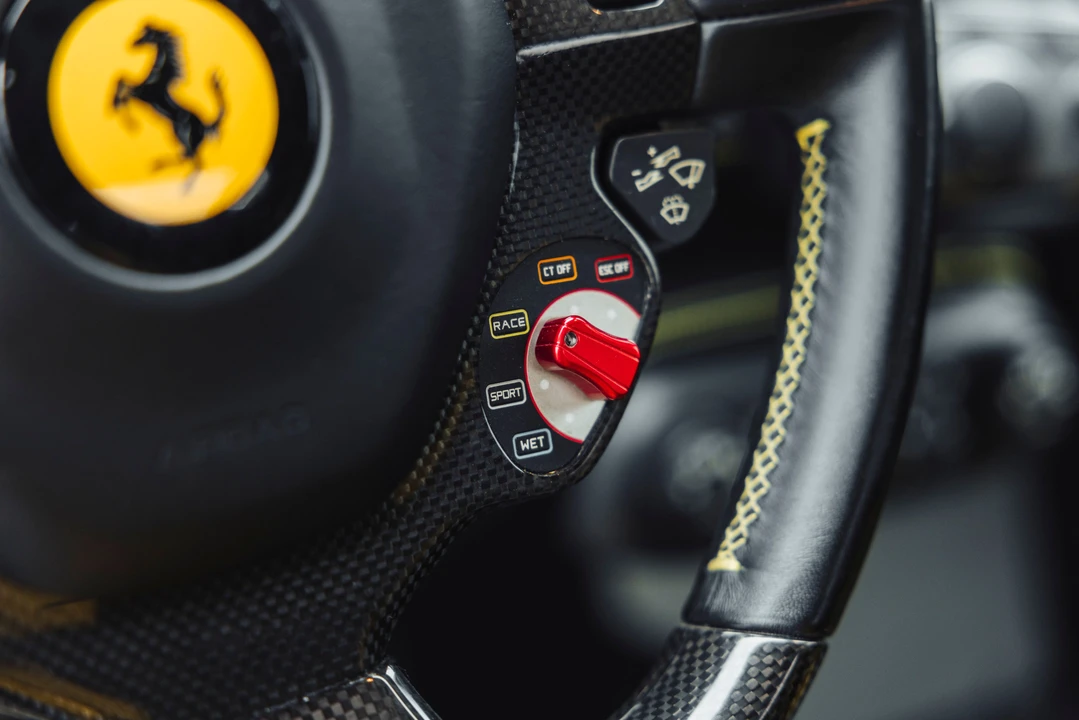 2014 Ferrari 458 Speciale - Image 17 of 31