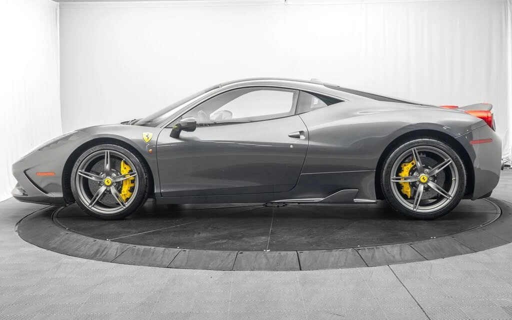 2014 Ferrari 458 Speciale - Image 4 of 31