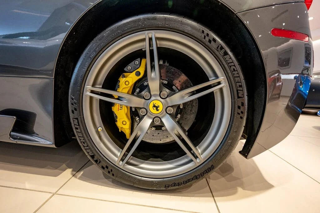 2014 Ferrari 458 Speciale - Image 19 of 31