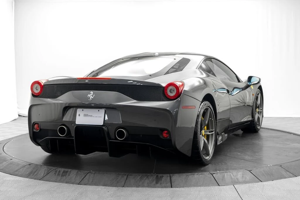2014 Ferrari 458 Speciale - Image 7 of 31