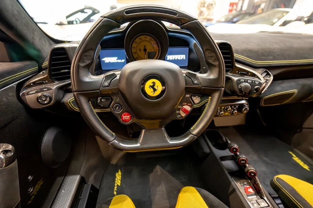 2014 Ferrari 458 Speciale - Image 11 of 31