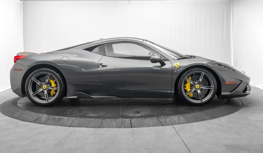 2014 Ferrari 458 Speciale - Image 8 of 31