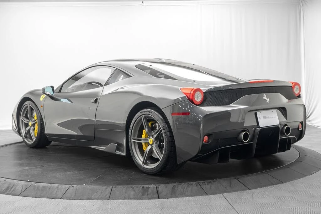 2014 Ferrari 458 Speciale - Image 5 of 31