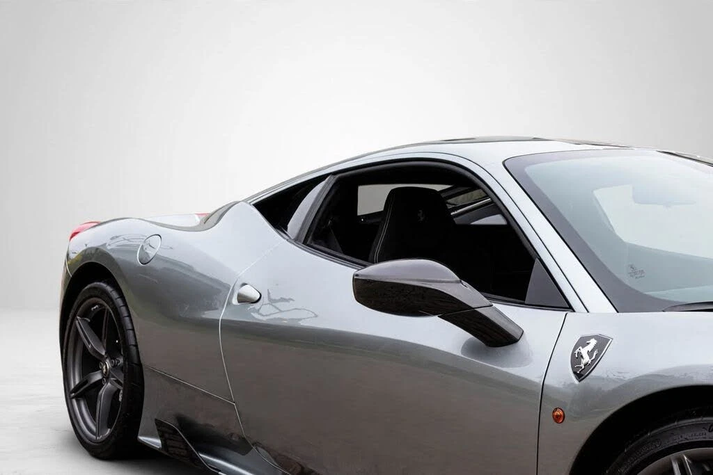 2014 Ferrari 458 Speciale - Image 15 of 31