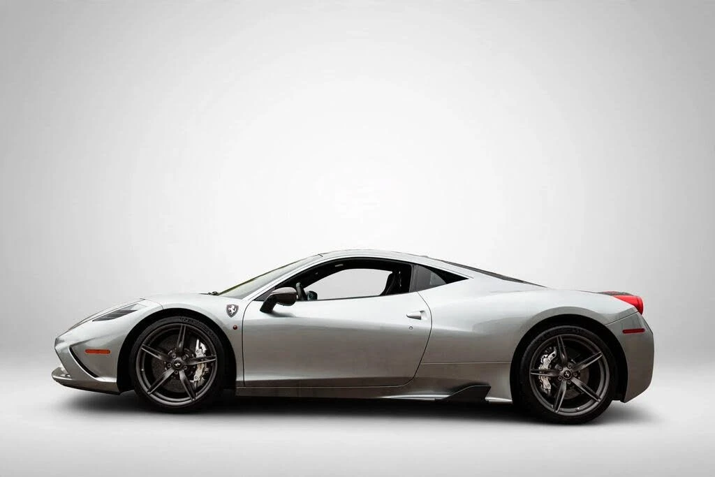 2014 Ferrari 458 Speciale - Image 9 of 31