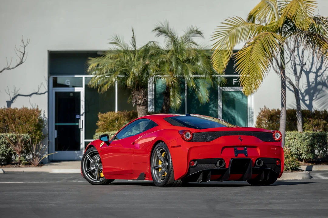 2014 Ferrari 458 Speciale - Image 12 of 31
