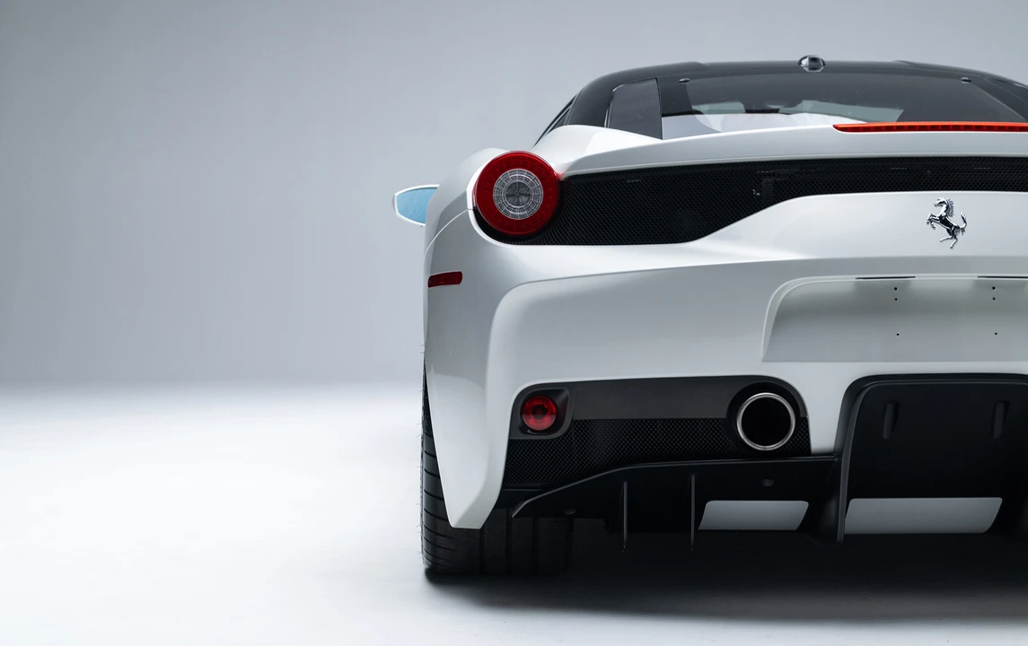 2014 Ferrari 458 Speciale - Image 16 of 18