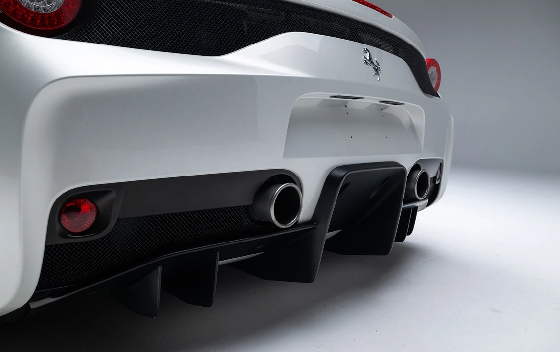 2014 Ferrari 458 Speciale - Image 15 of 18