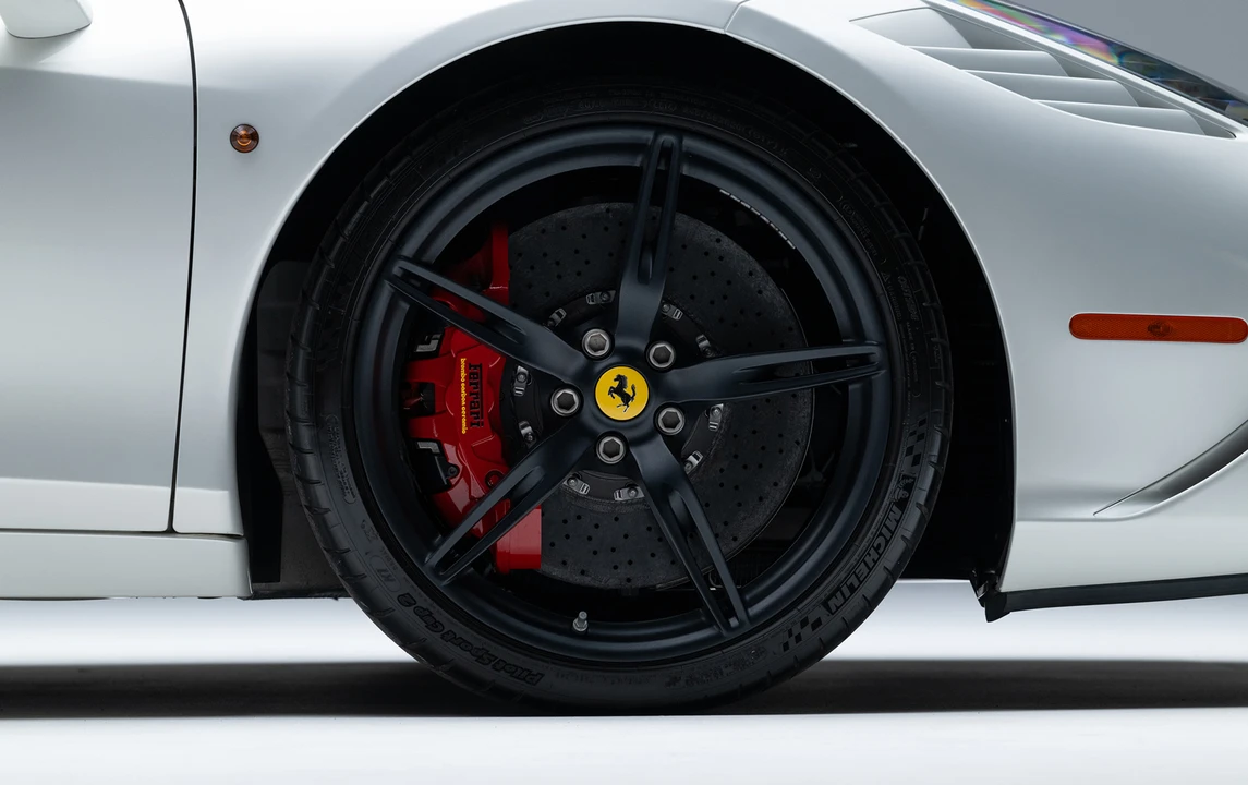 2014 Ferrari 458 Speciale - Image 18 of 18