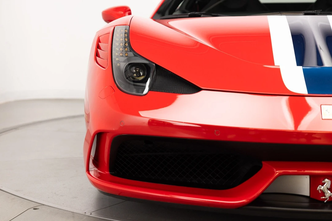 2014 Ferrari 458 Speciale - Image 20 of 31