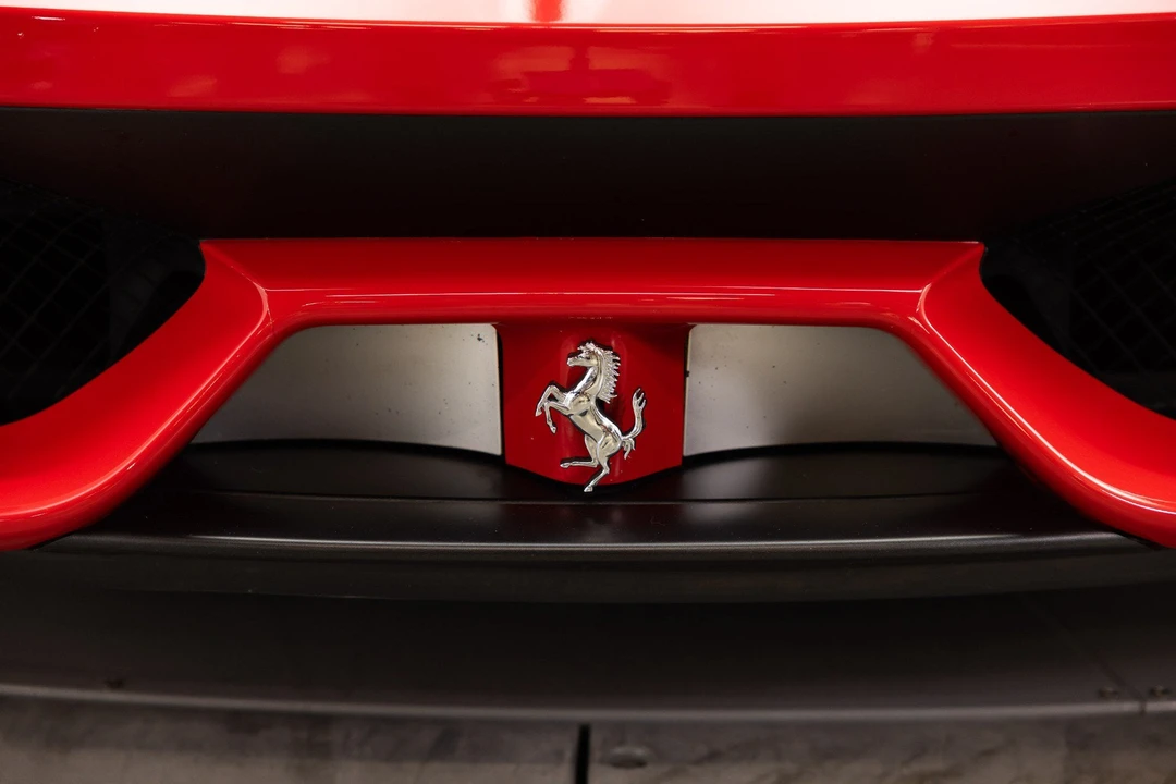 2014 Ferrari 458 Speciale - Image 19 of 31