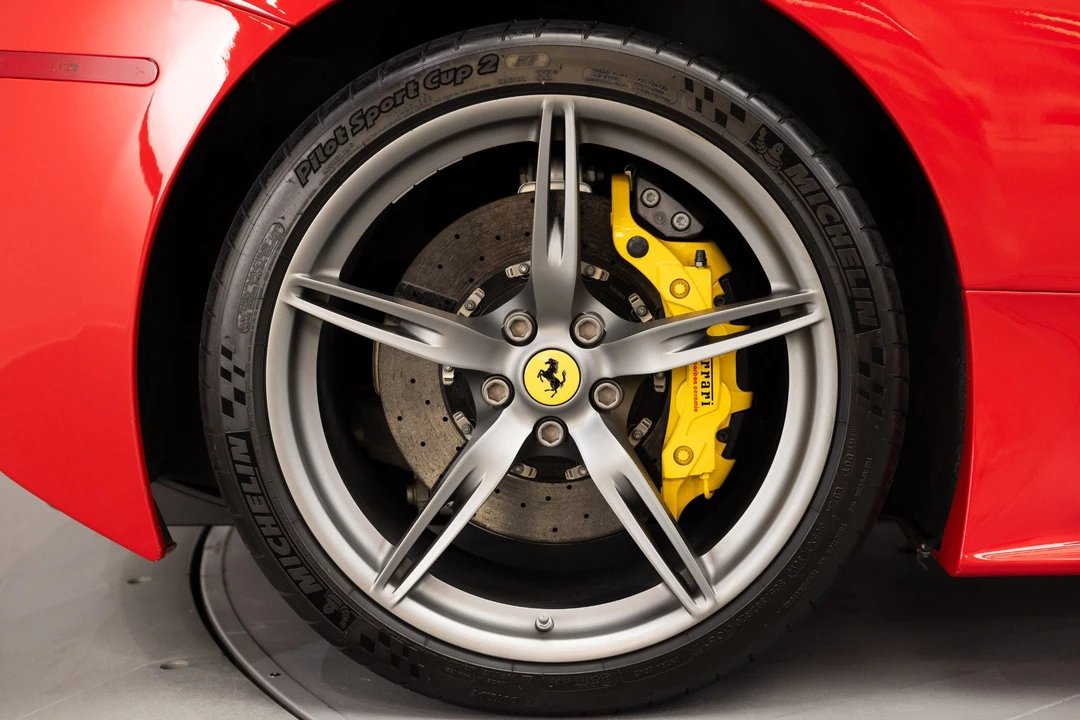 2014 Ferrari 458 Speciale - Image 16 of 31