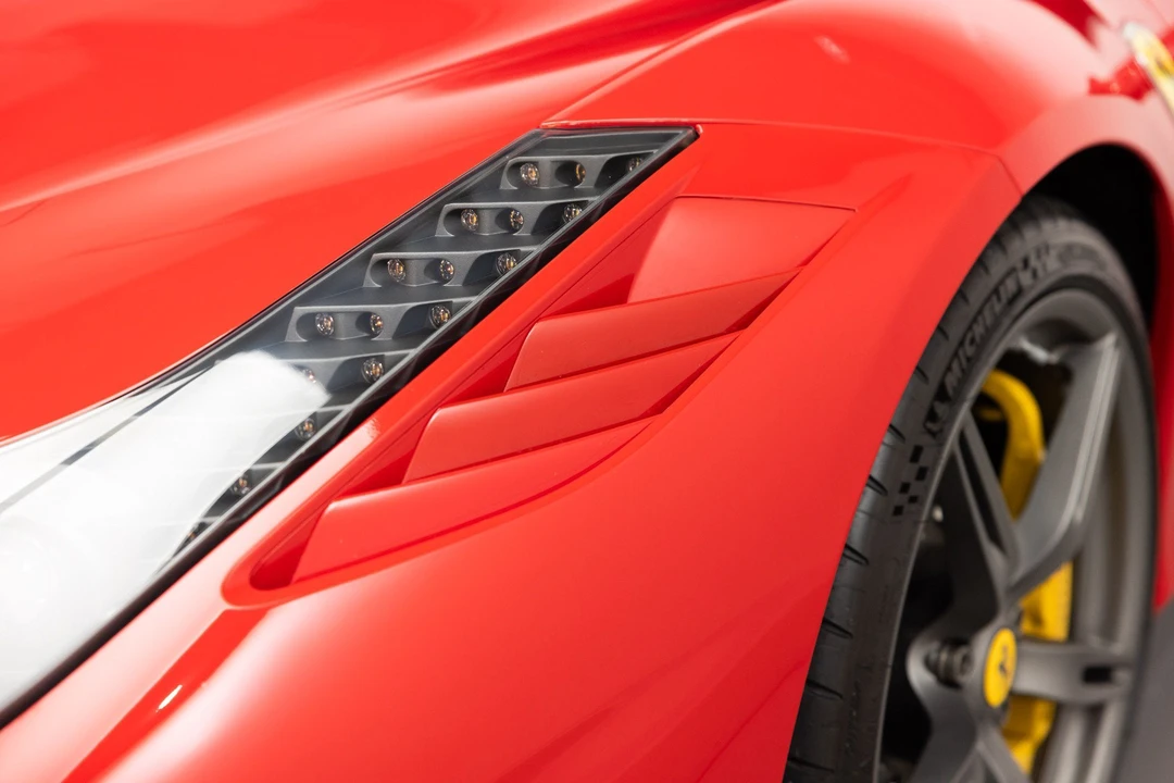2014 Ferrari 458 Speciale - Image 24 of 31
