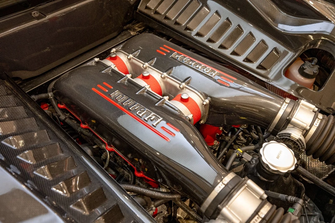 2014 Ferrari 458 Speciale - Image 25 of 31