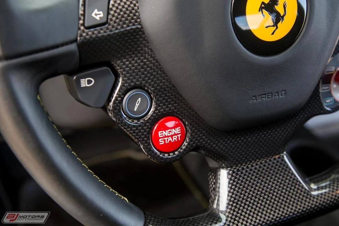 2014 Ferrari 458 Speciale - Image 25 of 31